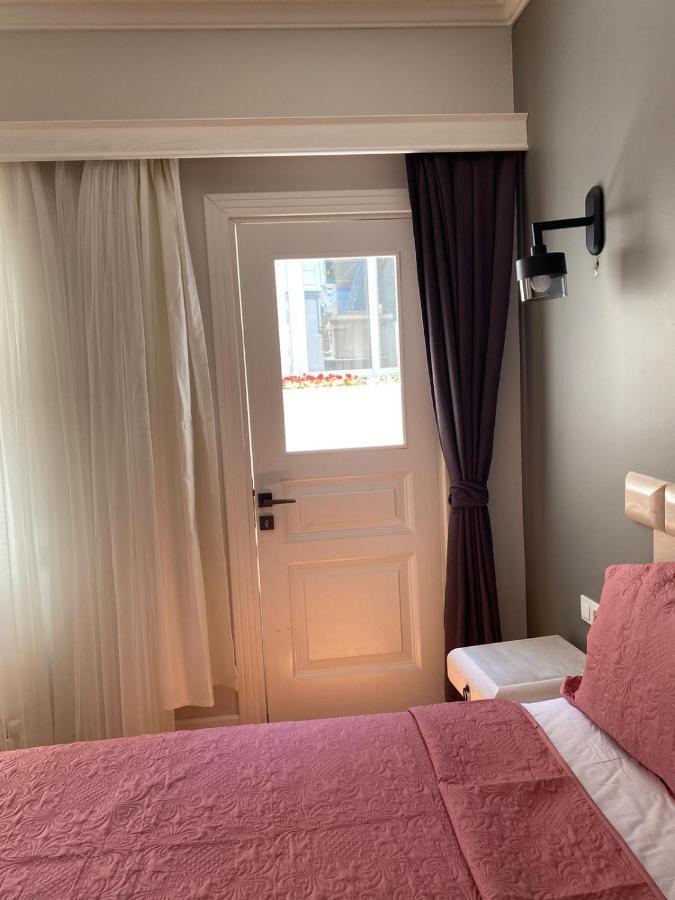 White Island Boutique Otel Adalar Bagian luar foto