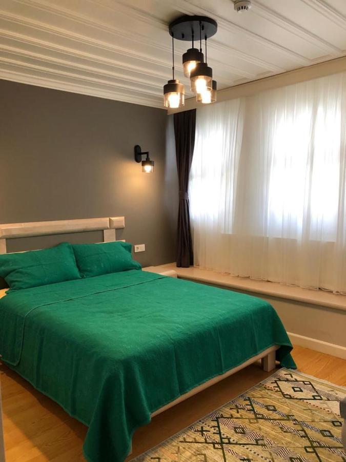 White Island Boutique Otel Adalar Bagian luar foto